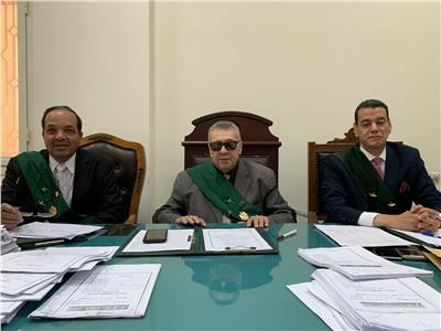 هيئة المحكمة برئاسة المستشار علاء الدين سليمان شوقي