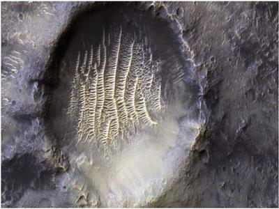 صورة جديدة مذهلة من المريخ.. حفرة تحاكي بصمة إنسان