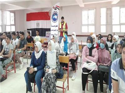 مراجعات نهائية مجانية لطلاب الشهادتين الإعدادية والثانوية في القاهرة والجيزة