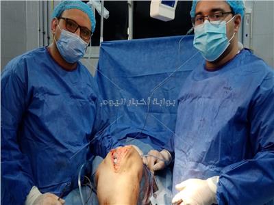 تركيب مفصل صناعي بالركبة  لمريضة تبلغ من العمر 53 عاما بمستشفى أجا بالدقهلية