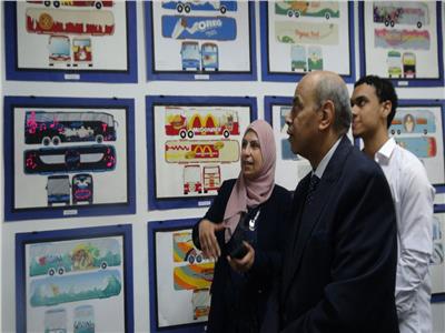 رئيس جامعة المنيا يفتتح المعرض السنوي الثالث لطلاب قسم الديكور بالــ " الفنون الجميلة"