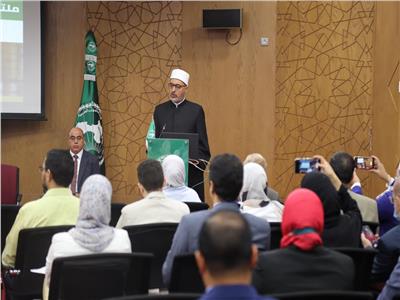 أمين «البحوث الإسلامية خلال المؤتمر