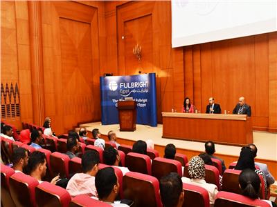 محافظ أسوان يفتتح ورشة العمل التي نظمتها هيئة فولبرايت مصر 