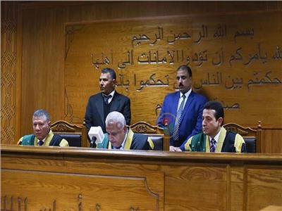 هيئة المحكمة برئاسة المستشار أسامة عبدالشافي الرشيدي