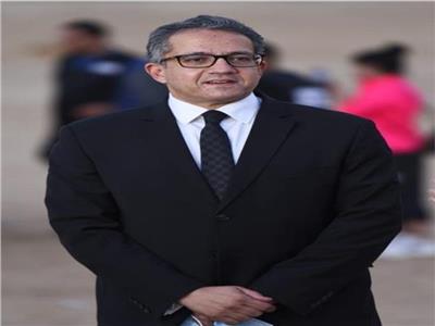 د. خالد العناني وزير السياحة والاثار