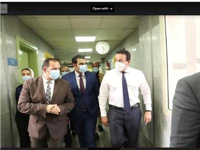 القائم بأعمال وزير الصحة يتفقد مستشفى وادي النطرون