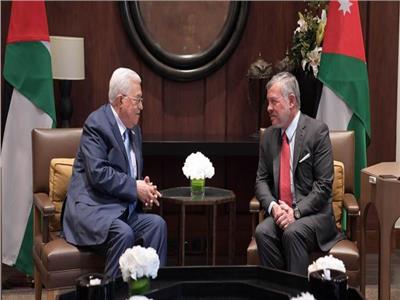 الرئيس الفلسطيني يلتقي العاهل الأردني