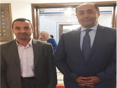  السفير حسام زكي مع محرر بوابة أخبار اليوم