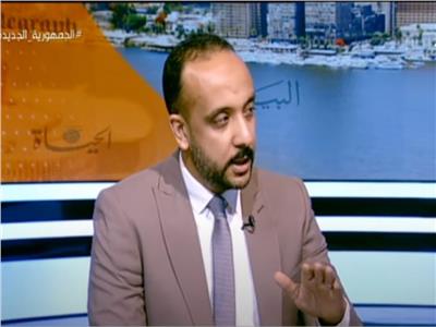 أحمد حمدي محرر شؤون الرئاسة في جريدة أخبار اليوم
