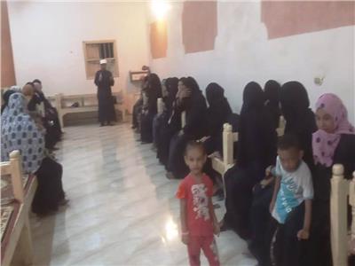 محافظ أسوان يوجه بتكثيف الجهود لتنفيذ فعاليات المشروع القومى لتنمية الأسرة المصرية 