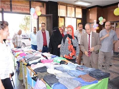 افتتاح المعرض الخيري السابع للملابس الجاهزة
