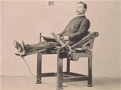 أول مخترع لآلة تمارين رياضية 