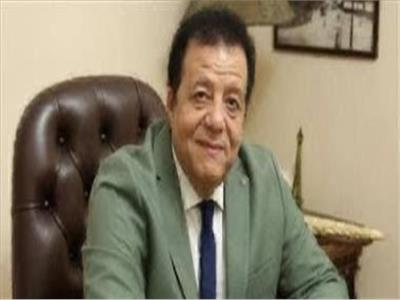 الدكتور عاطف عبد اللطيف عضو جمعيتي مستثمري مرسى علم