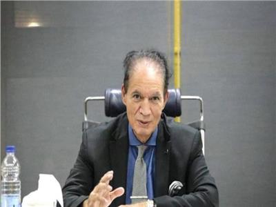 «فيفا» يحذر الإسماعيلي ومجلس «الكومي» يهدد بالاستقالة