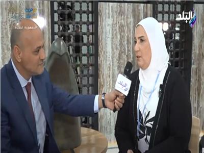 نيفين القباج وزيرة التضامن الاجتماعي  خلال لقائها مع الإعلامي خالد ميري