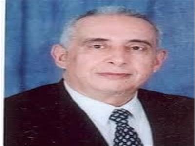أ.د. محمد حسن عبدالعزيز مقرر لجنة تحديث المعجم الوجيز