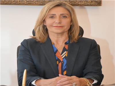 دكتورة نيفين الكيلاني وزيرة الثقافة