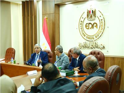 انعقاد اللجنة الدائمة الخاصة بإعداد مسودة دستور الأدوية المصري 