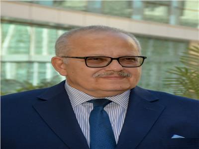  محمد عثمان الخشت رئيس الجامعة
