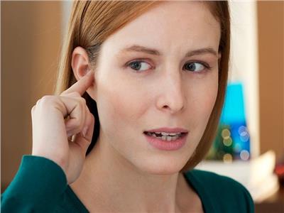 التخلص من انسداد الأذن.. نصائح ذهبية للعلاج بالتمارين 