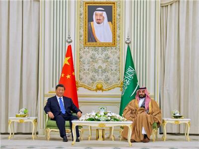ولي العهد السعودي خلال لقاءه بالرئيس الصيني