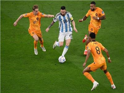 انطلاق مباراة الأرجنتين وهولندا في ربع نهائي كأس العالم 2022