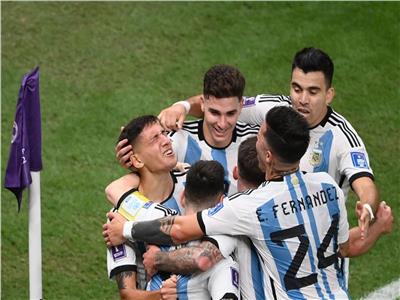 الأرجنتين يضرب موعدًا مع كرواتيا في نصف نهائي كأس العالم 2022
