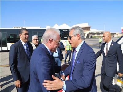 اللواء خالد فودة يستقبل وزير القوى العاملة بمطار شرم الشيخ