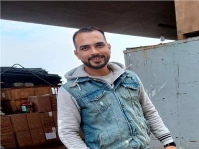 الشاب أحمد العشري 