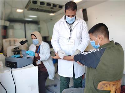 صحة المنيا تقدم الخدمات الطبية لـ 1861 حالة خلال قافلة بقرية الإسماعيلية