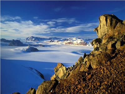القارة القطبية الجنوبية.. أكبر صحراء باردة على وجه الأرض