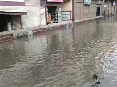 الأمطار تغرق شوارع مدينة إدكو بالبحيرة