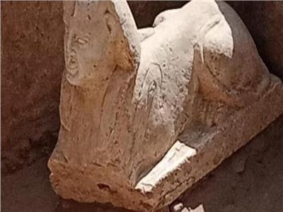 اكتشاف تمثال لأبو الهول في معبد دندرة