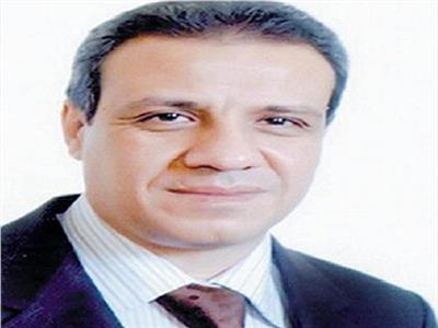 الكاتب الصحفي عمرو الخياط رئيس تحرير أخبار اليوم