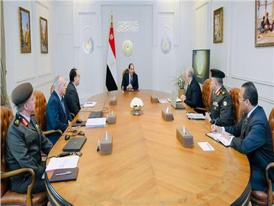 الرئيس عبد الفتاح السيسي  خلال الاجتماع