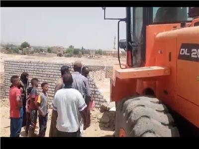 إزالة تعدي على أراضي الدولة بمدينة نصر النوبة