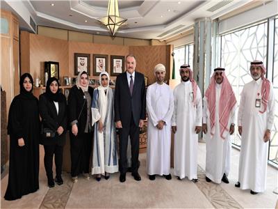 السفير السعودي بالقاهرة يلتقي وفدًا من جمعية المراكز الطبية "جامكا"
