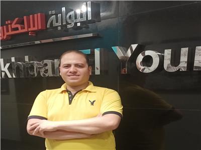 الكاتب أحمد عبد الناصر