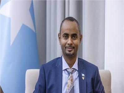 عبد القادر محمد نور وزير الدفاع في الحكومة الفيدرالية الصومالي