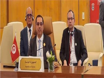 تونس تؤكد أهمية التمسك بالعمل