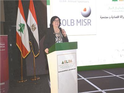 ■ د. لميس نجم أثناء مشاركتها فى ندوة الجمعية المصرية اللبنانية