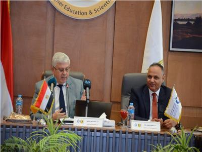 الدكتور محمد أيمن عاشور، وزير التعليم العالي والبحث العلمي