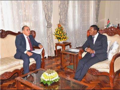 وائل نصر الدين عطية سفير مصر  لدى كينيا وألفريد موتوا وزير الخارجية الكيني