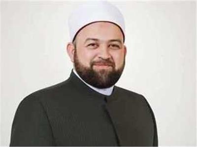 الدكتور يسري عزام، إمام جامع عمرو بن العاص