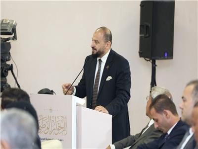 الدكتور محمد محرم خلال إحدى جلسات الحوار الوطني