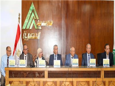 فاعليات ندوة "مستقبل الطاقات الجديدة والمتجددة في مصر"