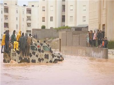 فيضانات تغرق الشوارع فى مدينة درنة
