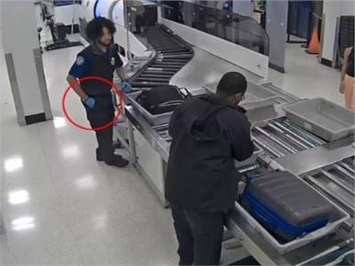  فضيحة الأمن في مطار ميامي خلال سرقة حقائب المسافرين