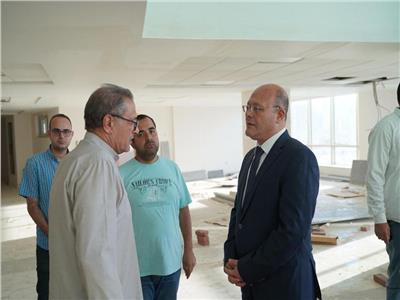 رئيس جامعة سوهاج: افتتاح مستشفى شفاء الأطفال قريباً