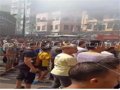 حريق هائل يلتهم مكتبة في الإسكندرية